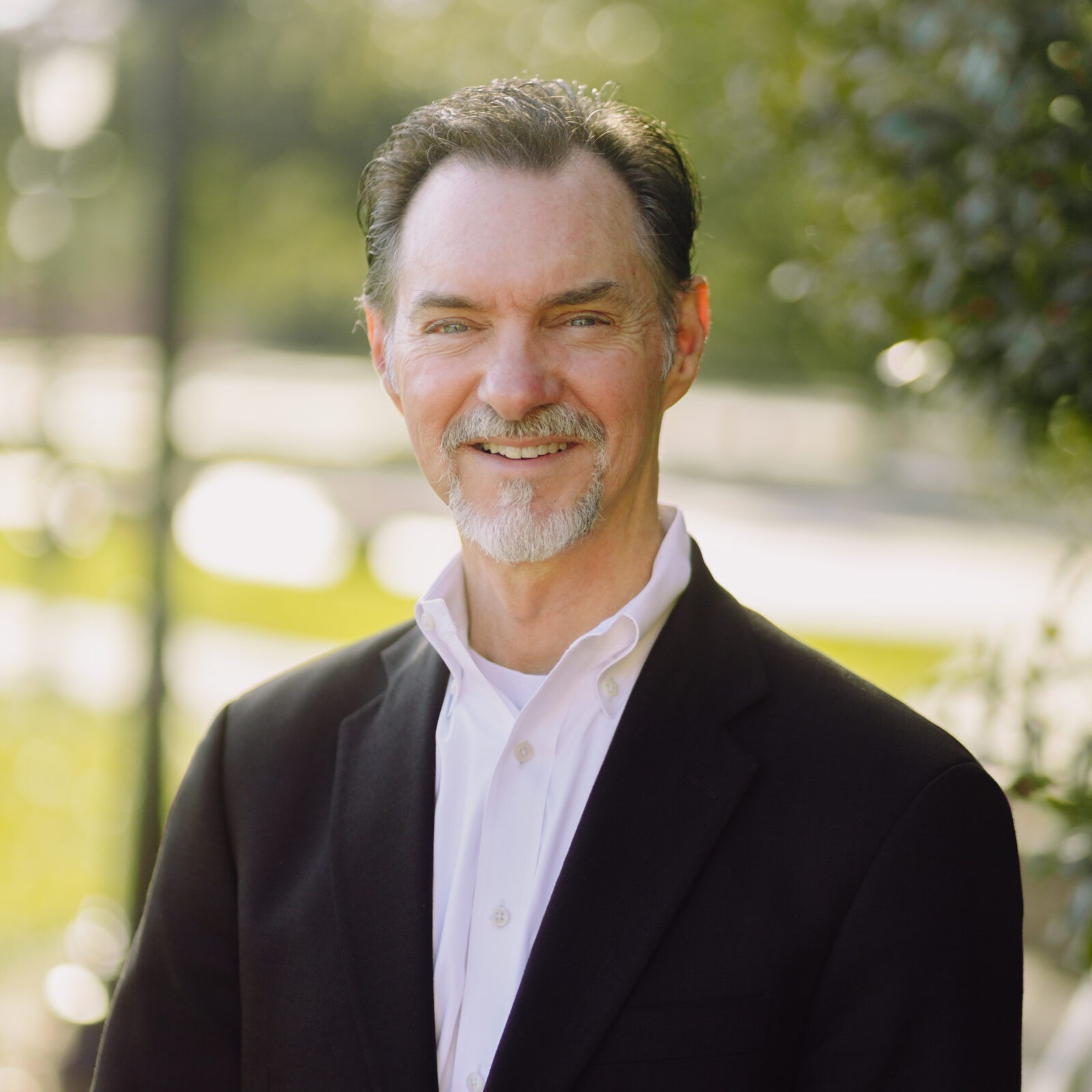 paul carter headshot